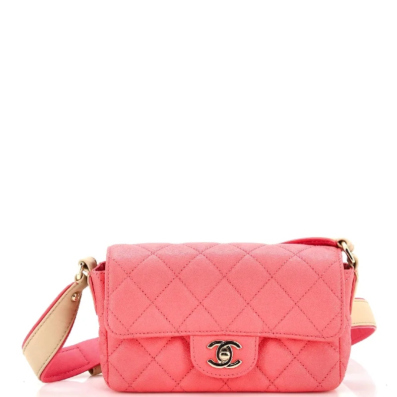 Buckle Strap CC Messenger Bag Quilted Caviar Small