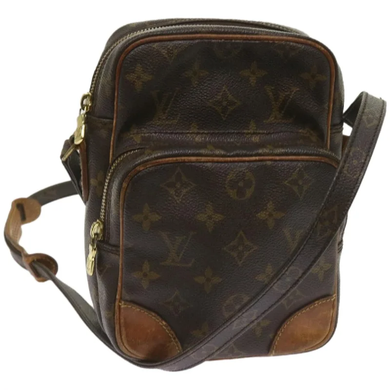 Louis Vuitton Amazon  Canvas Shoulder Bag (Pre-Owned)