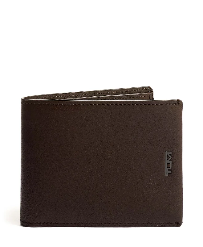 Nassau Global Wallet with Coin Pocket - Brown Smooth